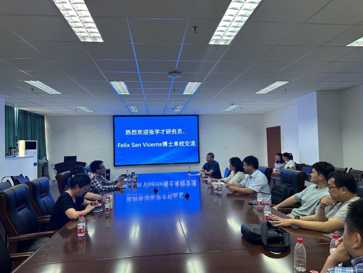 国际玉米小麦改良中心专家应邀来我校开展学术交流